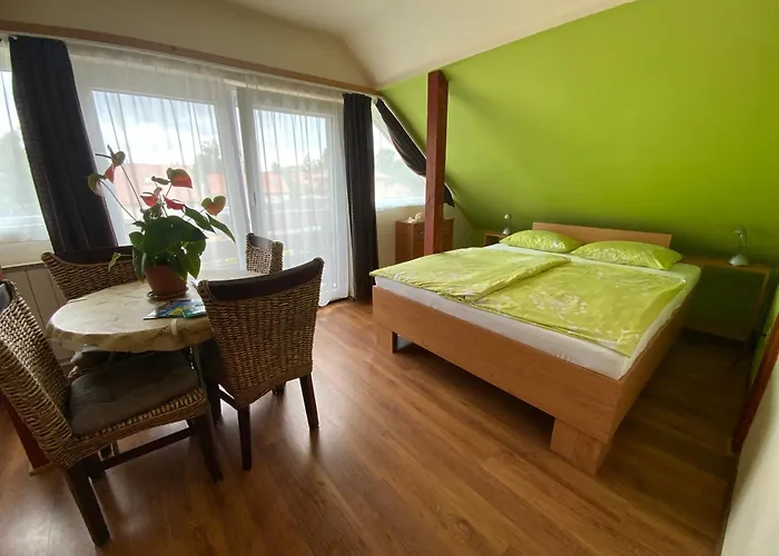 Elso Fecske Apartmanok